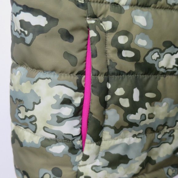 The North Face Camo Puffer Vest Size L - Picture 4 of 11
